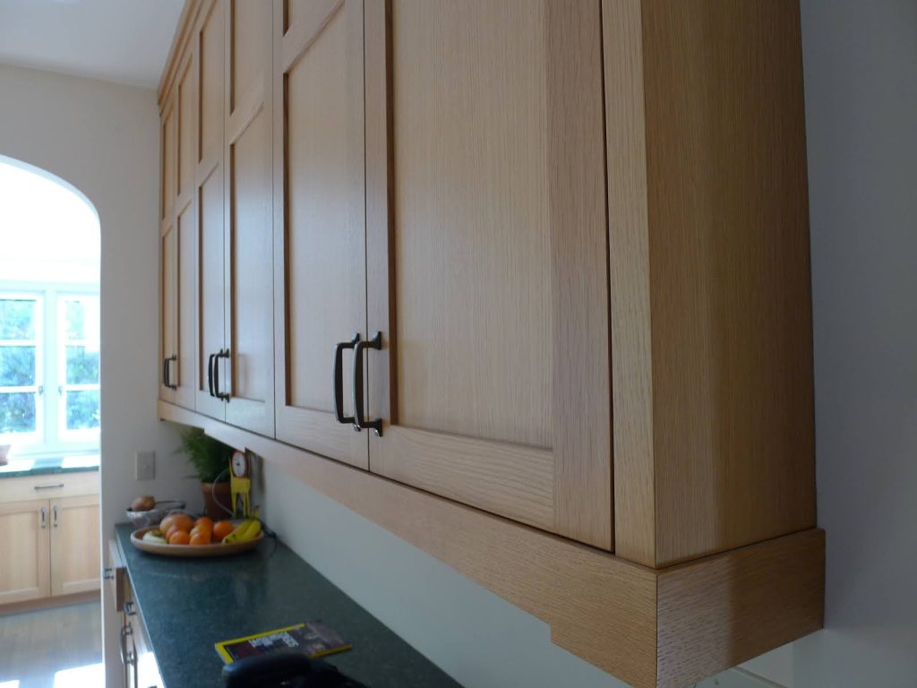 Oak Cabinet detail